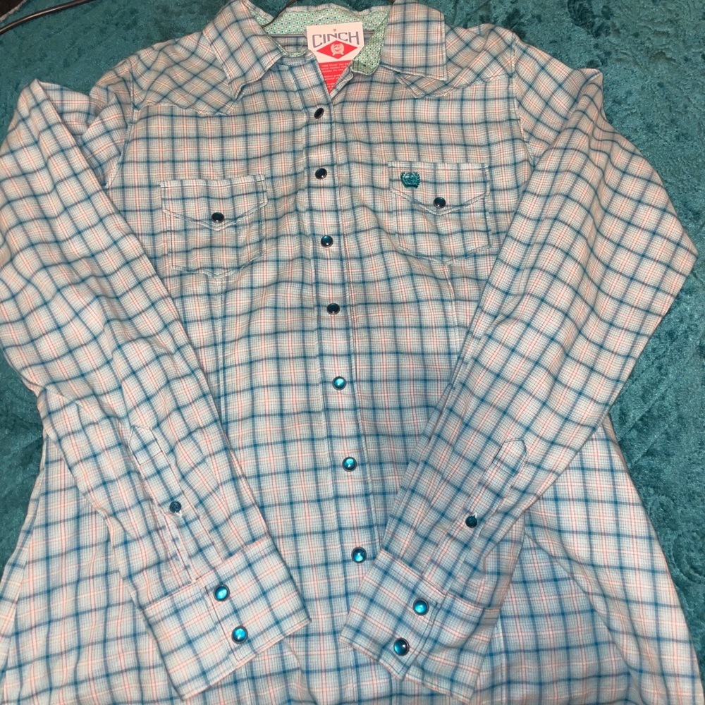 Cinch button up women’s NWT